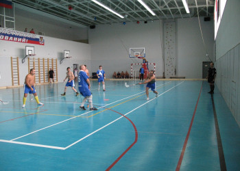 Uzur7